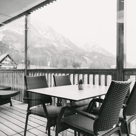 Chalet Village By Apart4You Ramsau am Dachstein Exterior photo
